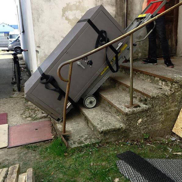 Перевозка сейфа в Минске